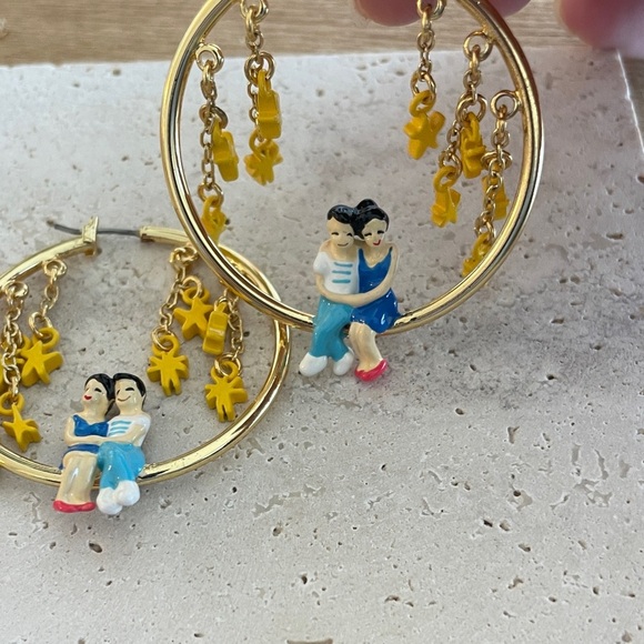Les NEREIDES Gold and Yellow Hoop Earrings with Couple Charm - Picture 5 of 5